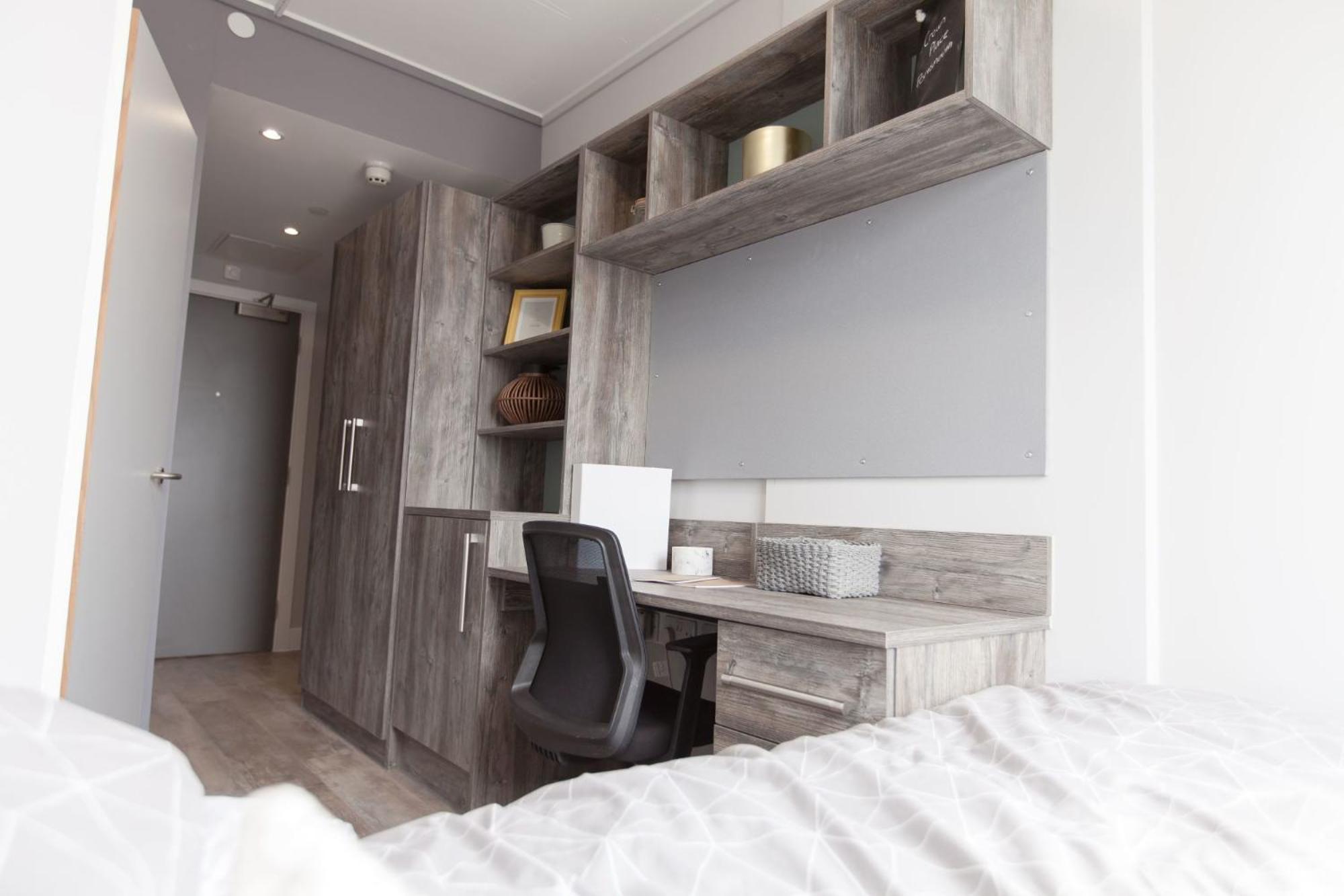 For Students Only Crown Place In Portsmouth Extérieur photo